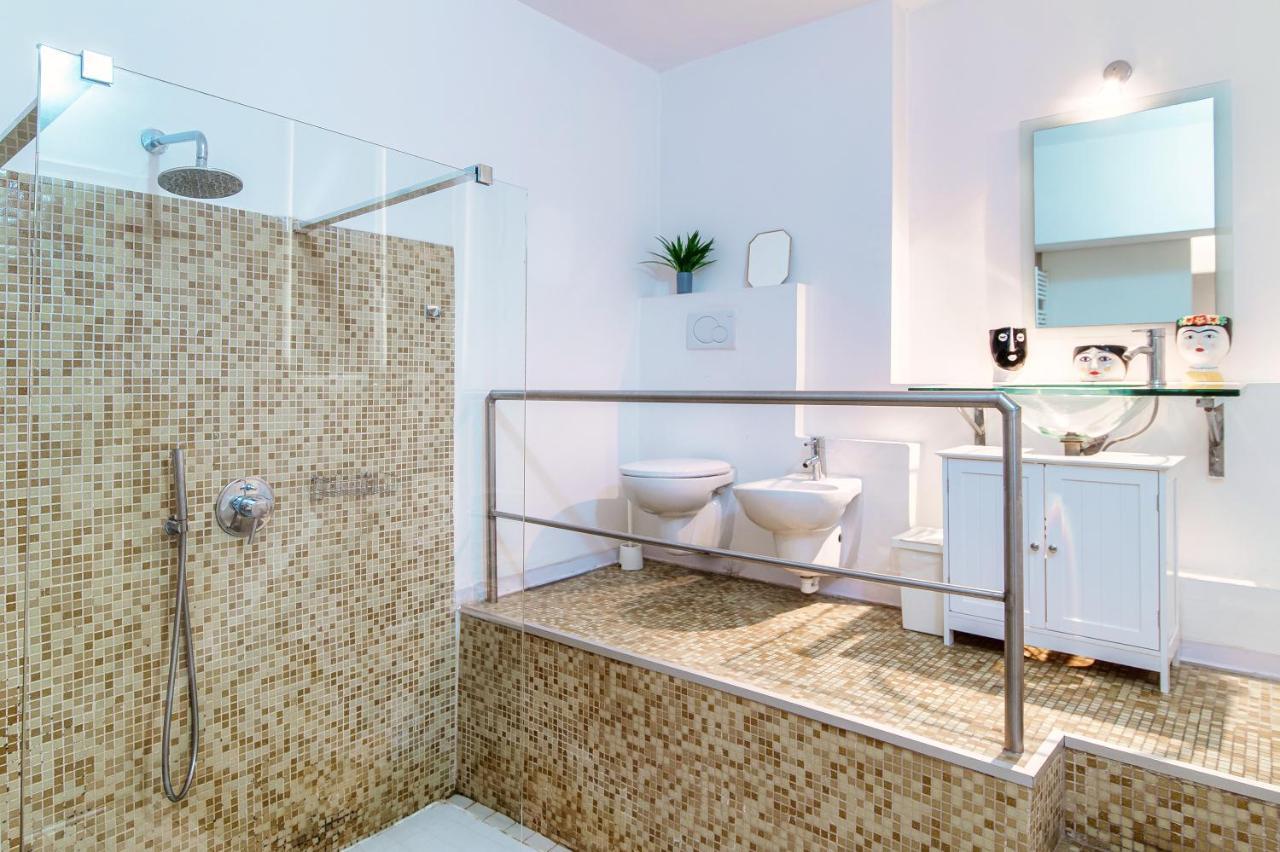 Joivy Al Duomo Guest House Como Exterior photo