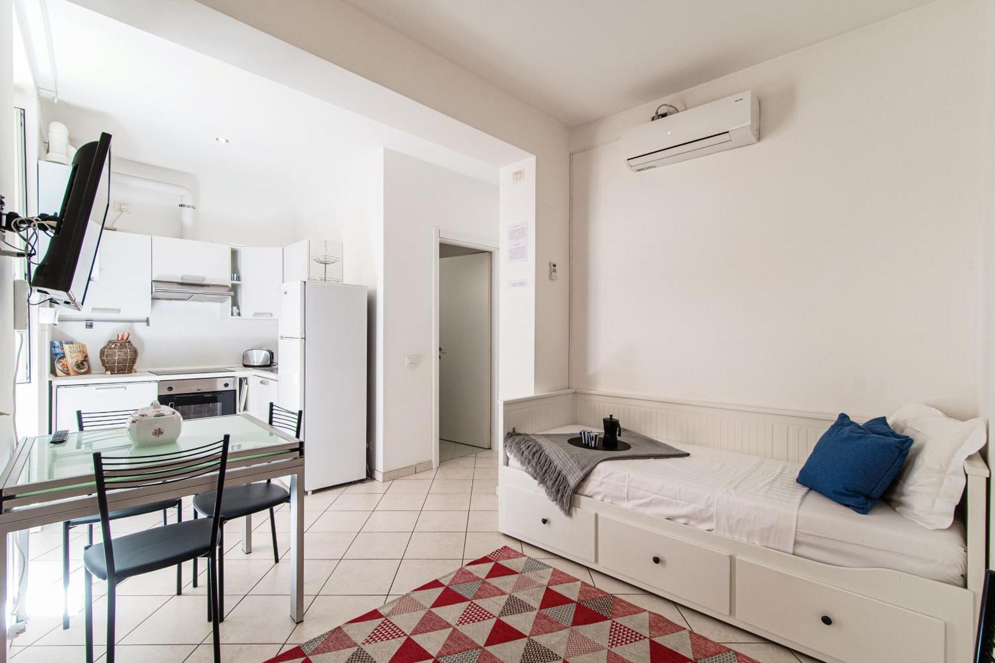 Joivy Al Duomo Guest House Como Exterior photo